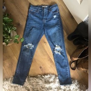 Womens Levi Wedgie Skinny Jeans